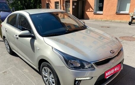 KIA Rio IV, 2020 год, 1 400 000 рублей, 3 фотография