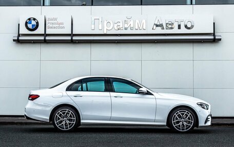 Mercedes-Benz E-Класс, 2021 год, 4 350 000 рублей, 6 фотография