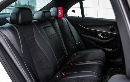 Mercedes-Benz E-Класс, 2021 год, 4 350 000 рублей, 14 фотография