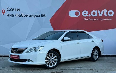 Toyota Camry, 2012 год, 1 570 000 рублей, 10 фотография