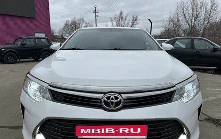 Toyota Camry, 2015 год, 1 800 000 рублей, 9 фотография