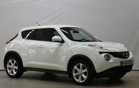 Nissan Juke II, 2011 год, 749 000 рублей, 2 фотография