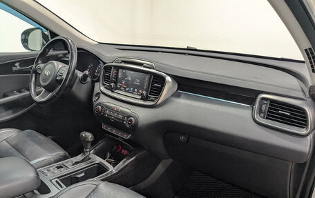 KIA Sorento III Prime рестайлинг, 2017 год, 2 300 000 рублей, 13 фотография