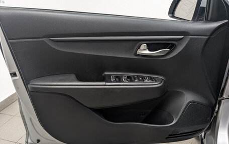 KIA Rio IV, 2021 год, 930 000 рублей, 17 фотография