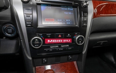 Toyota Camry, 2013 год, 1 900 000 рублей, 17 фотография