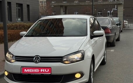Volkswagen Polo VI (EU Market), 2012 год, 890 000 рублей, 1 фотография