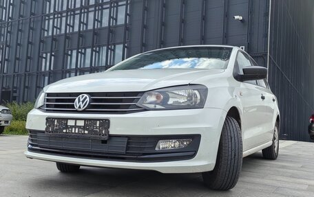 Volkswagen Polo VI (EU Market), 2017 год, 1 300 000 рублей, 1 фотография