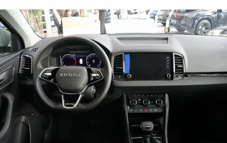 Skoda Karoq I, 2025 год, 4 300 000 рублей, 13 фотография