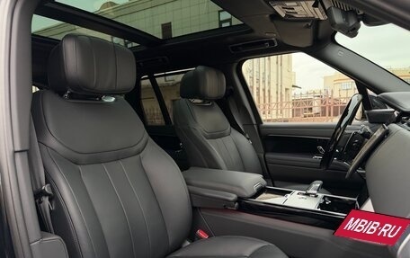 Land Rover Range Rover IV рестайлинг, 2025 год, 24 175 000 рублей, 15 фотография