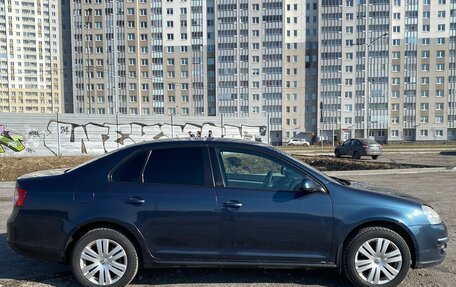 Volkswagen Jetta VI, 2010 год, 599 999 рублей, 13 фотография