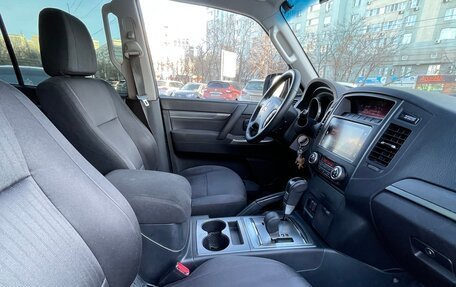 Mitsubishi Pajero IV, 2011 год, 2 750 000 рублей, 6 фотография