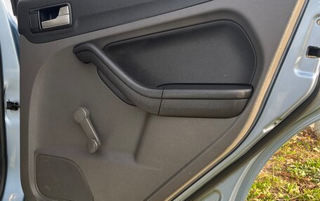 Ford Focus II рестайлинг, 2005 год, 500 000 рублей, 13 фотография