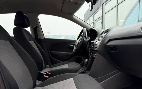 Volkswagen Polo VI (EU Market), 2013 год, 927 000 рублей, 7 фотография