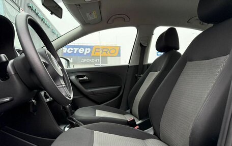 Volkswagen Polo VI (EU Market), 2013 год, 927 000 рублей, 16 фотография