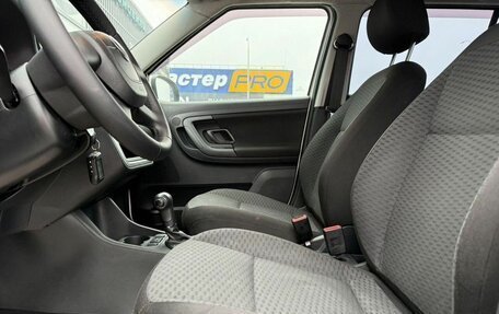 Skoda Fabia II, 2011 год, 690 000 рублей, 14 фотография