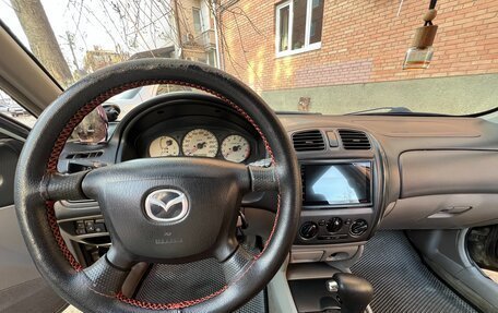 Mazda 323, 2002 год, 245 000 рублей, 5 фотография