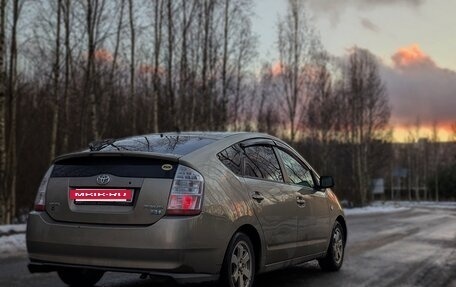 Toyota Prius, 2007 год, 490 000 рублей, 4 фотография