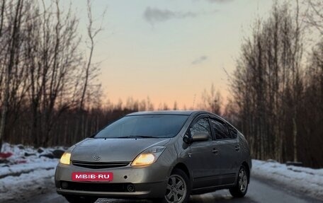 Toyota Prius, 2007 год, 490 000 рублей, 2 фотография