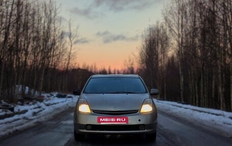 Toyota Prius, 2007 год, 490 000 рублей, 3 фотография