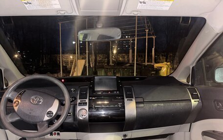 Toyota Prius, 2007 год, 490 000 рублей, 10 фотография