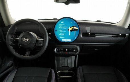 MINI Hatch, 2024 год, 5 250 000 рублей, 15 фотография