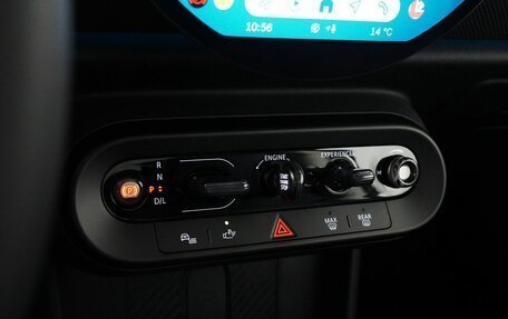 MINI Hatch, 2024 год, 5 250 000 рублей, 21 фотография