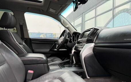 Toyota Land Cruiser 200, 2008 год, 2 973 000 рублей, 2 фотография