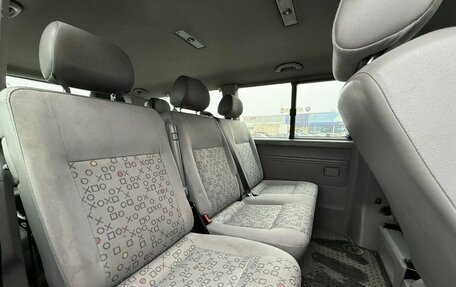 Volkswagen Caravelle T5, 2009 год, 953 000 рублей, 9 фотография