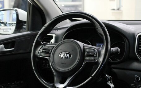 KIA Sportage IV рестайлинг, 2018 год, 1 825 000 рублей, 12 фотография