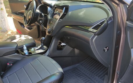 Hyundai Santa Fe III рестайлинг, 2014 год, 1 930 000 рублей, 14 фотография