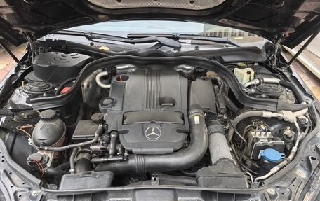 Mercedes-Benz E-Класс, 2010 год, 1 150 000 рублей, 14 фотография