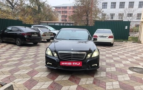 Mercedes-Benz E-Класс, 2010 год, 1 150 000 рублей, 2 фотография