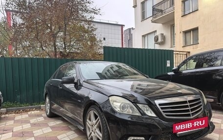 Mercedes-Benz E-Класс, 2010 год, 1 150 000 рублей, 9 фотография