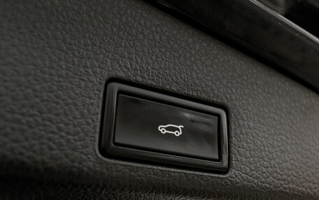 Volkswagen Touareg III, 2017 год, 3 095 000 рублей, 37 фотография