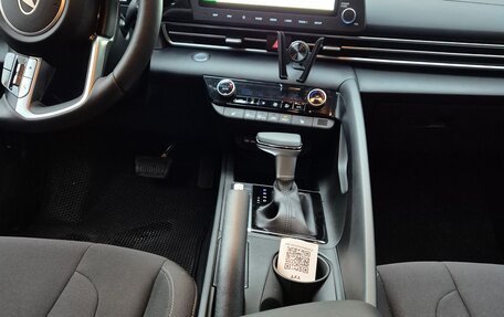 Hyundai Elantra, 2024 год, 2 799 999 рублей, 15 фотография