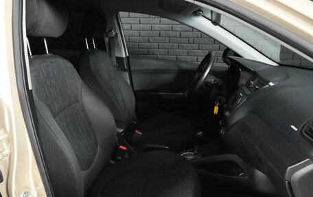 KIA Rio III рестайлинг, 2013 год, 940 000 рублей, 12 фотография