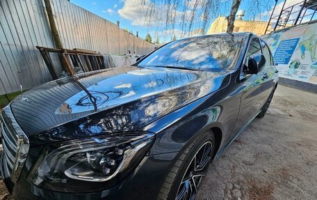 Mercedes-Benz S-Класс, 2019 год, 5 300 000 рублей, 1 фотография