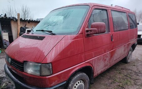 Volkswagen Caravelle T4, 1993 год, 595 000 рублей, 1 фотография