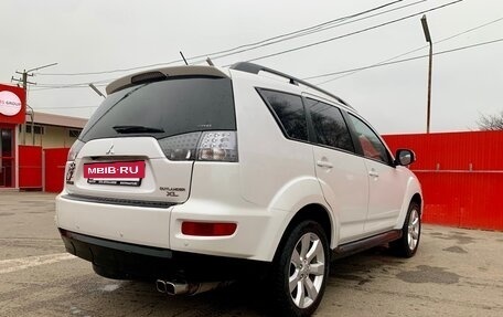 Mitsubishi Outlander III рестайлинг 3, 2011 год, 1 350 000 рублей, 3 фотография