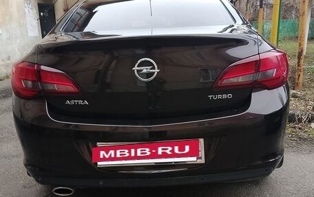 Opel Astra J, 2013 год, 900 000 рублей, 14 фотография