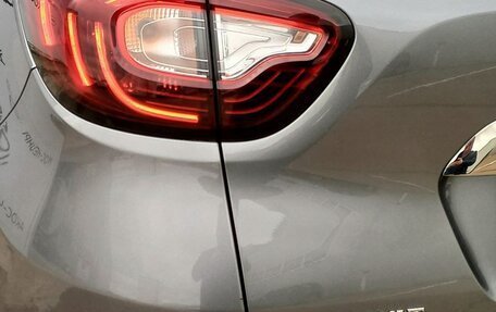 Renault Kaptur I рестайлинг, 2018 год, 1 450 000 рублей, 8 фотография