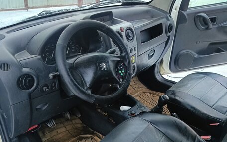 Peugeot Partner II рестайлинг 2, 2008 год, 330 000 рублей, 11 фотография