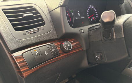 KIA Mohave I, 2017 год, 2 607 000 рублей, 23 фотография