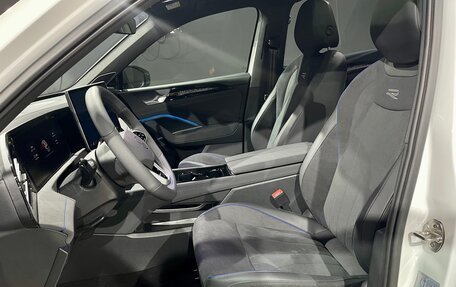 Volkswagen Tiguan, 2025 год, 4 797 000 рублей, 12 фотография