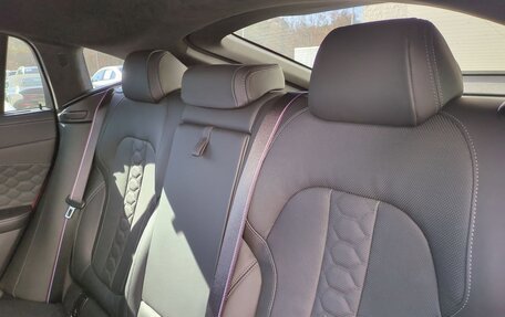 BMW X6 M, 2024 год, 19 638 200 рублей, 28 фотография