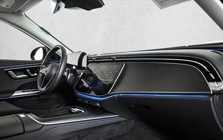 Mercedes-Benz E-Класс, 2025 год, 13 045 230 рублей, 24 фотография