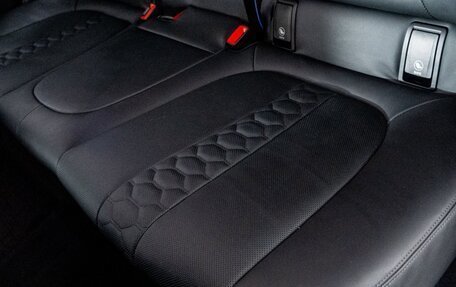 BMW X6 M, 2025 год, 19 695 604 рублей, 26 фотография