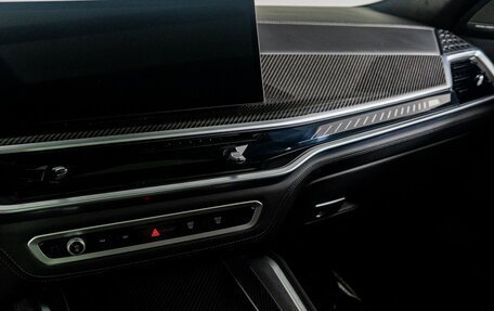 BMW X6 M, 2025 год, 19 695 604 рублей, 27 фотография