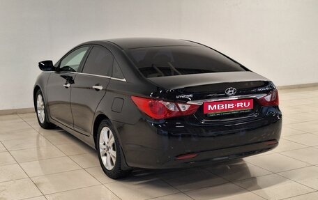 Hyundai Sonata VI, 2012 год, 935 000 рублей, 6 фотография
