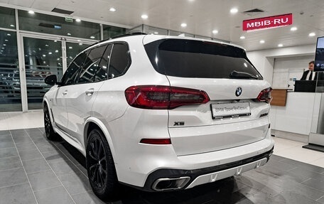 BMW X5, 2018 год, 5 600 000 рублей, 11 фотография